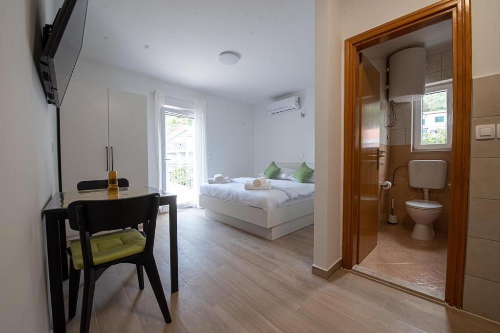 Charming Apartments Duce Omiš Kültér fotó