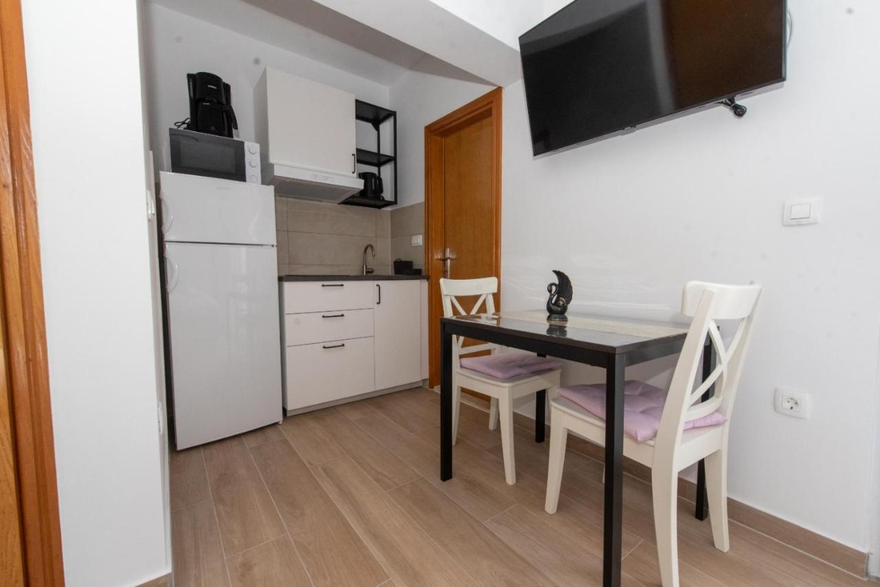 Charming Apartments Duce Omiš Kültér fotó